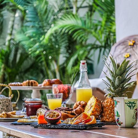 Cosy Guest House Sous Le Badamier Гранд-Бэй Экстерьер фото